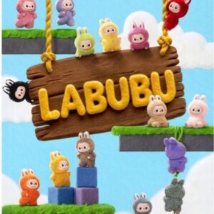 Labubu - Pin For Love - The Monsters